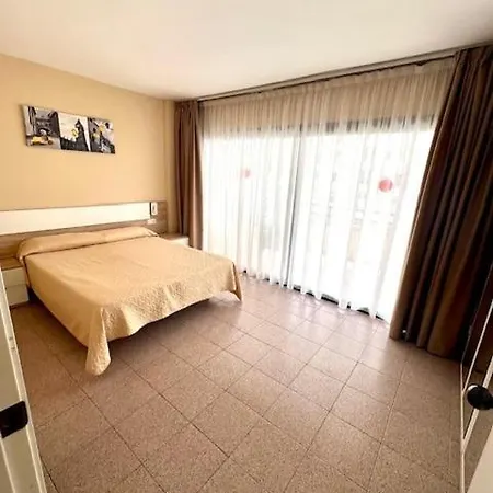 Amplio A 5 Minutos De La Playa Apartment Salou